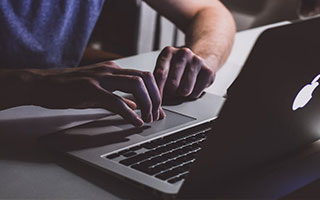 意甲媒体透露：米兰冬季窗口引进前锋思路有变，准备短期租借德国前锋菲尔克鲁格